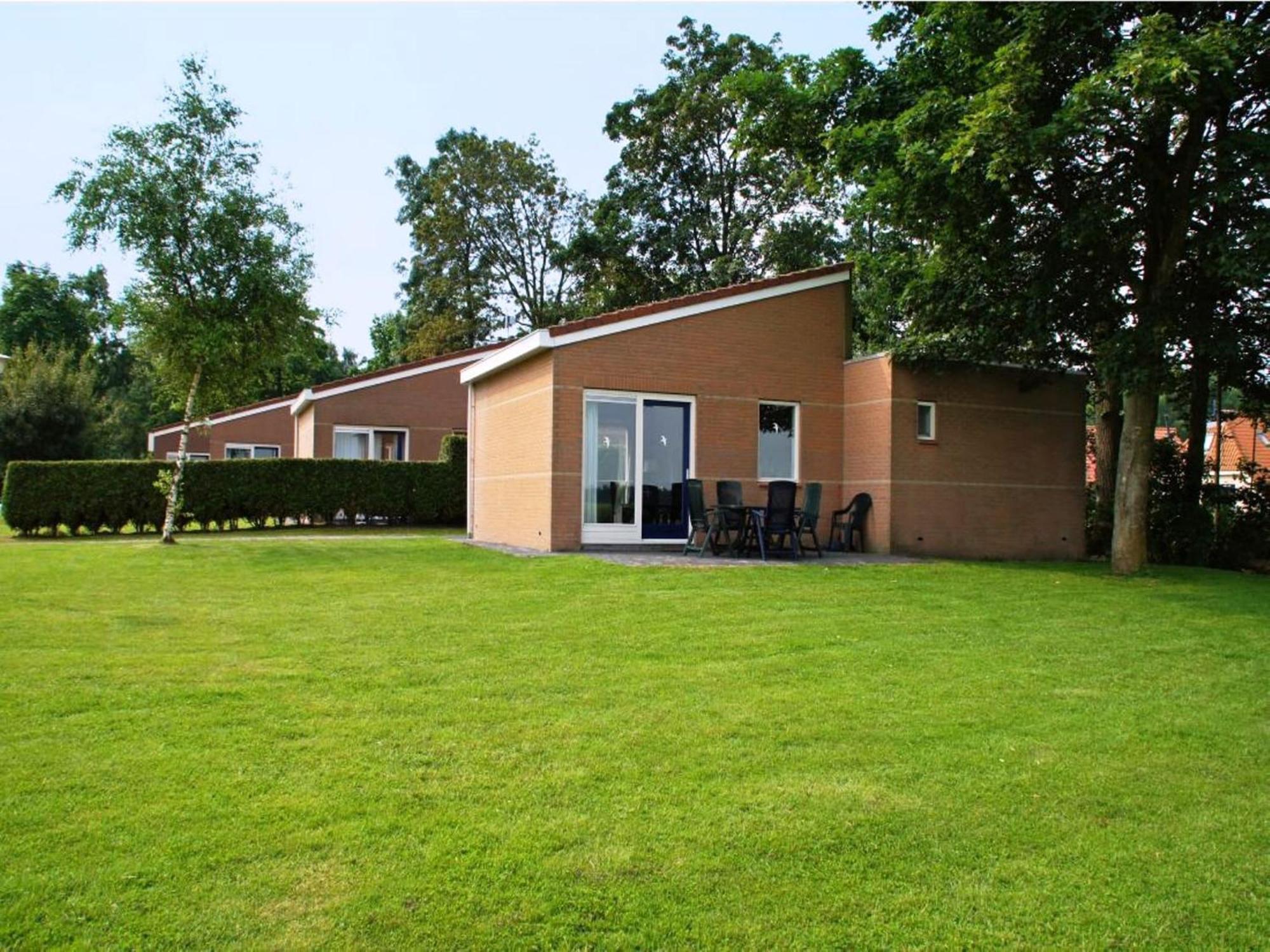 Detached Villa With Dishwasher Leeuwarden At 21Km Suameer 外观 照片