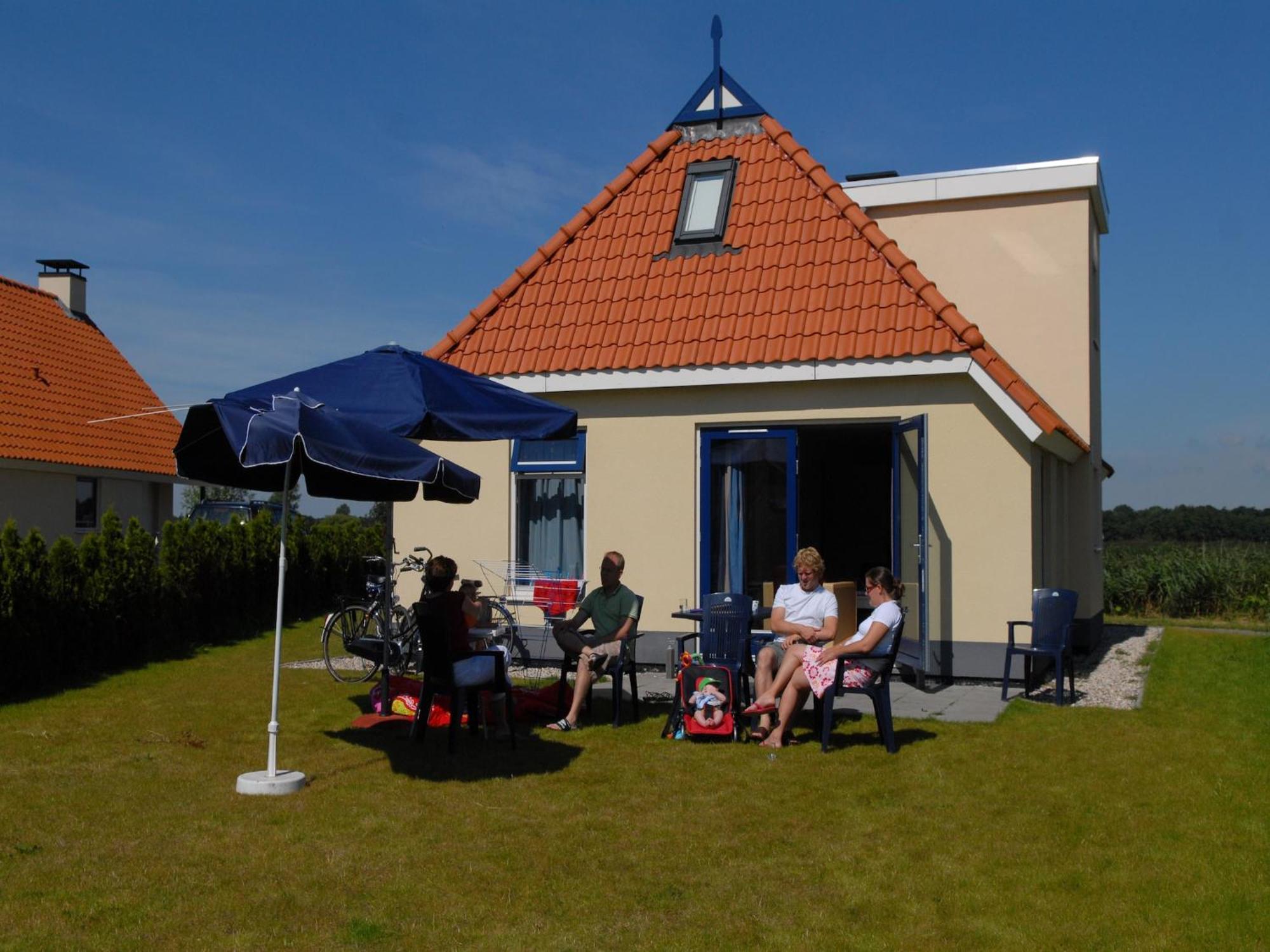 Detached Villa With Dishwasher Leeuwarden At 21Km Suameer 外观 照片
