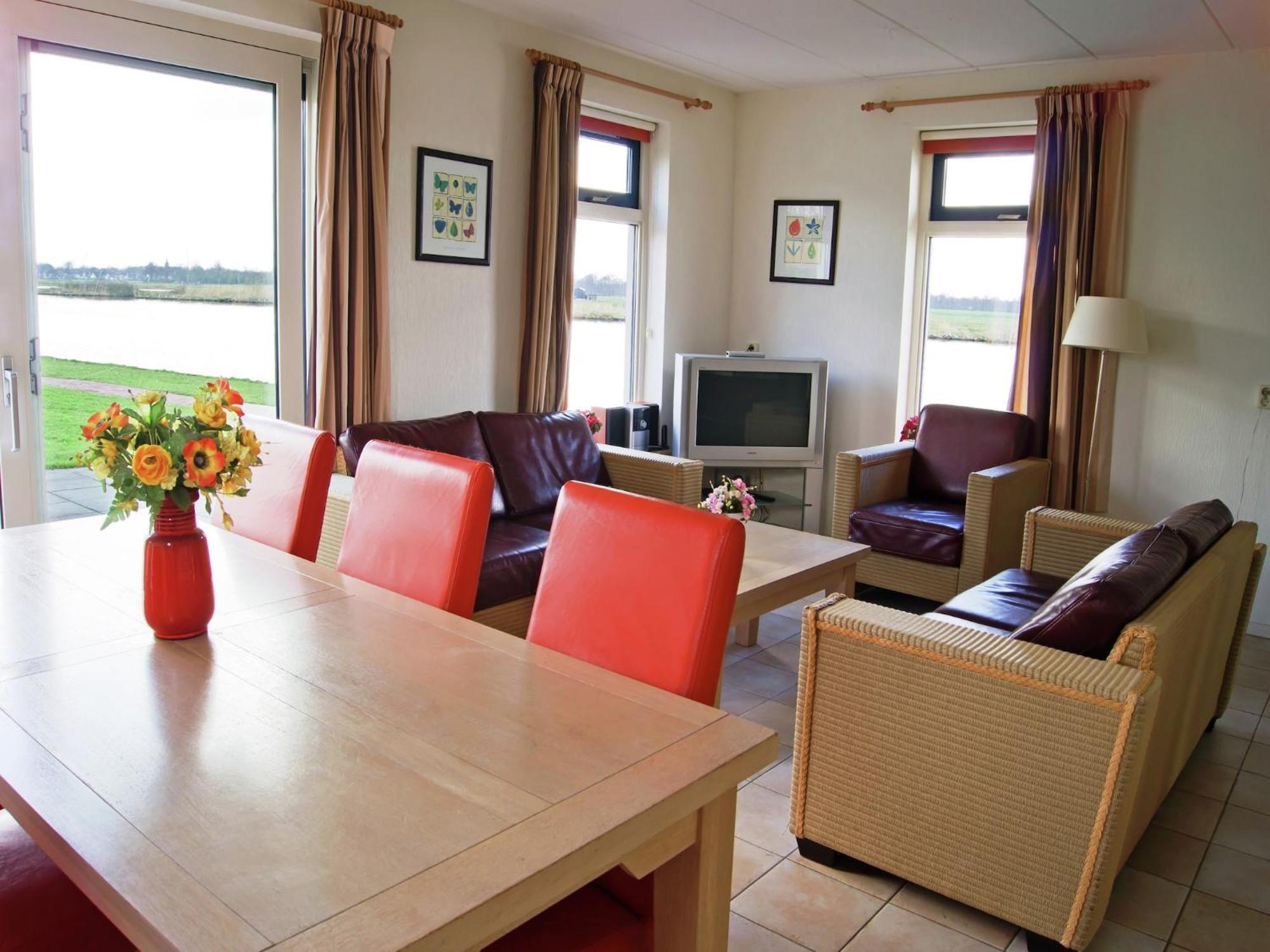 Detached Villa With Dishwasher Leeuwarden At 21Km Suameer 外观 照片